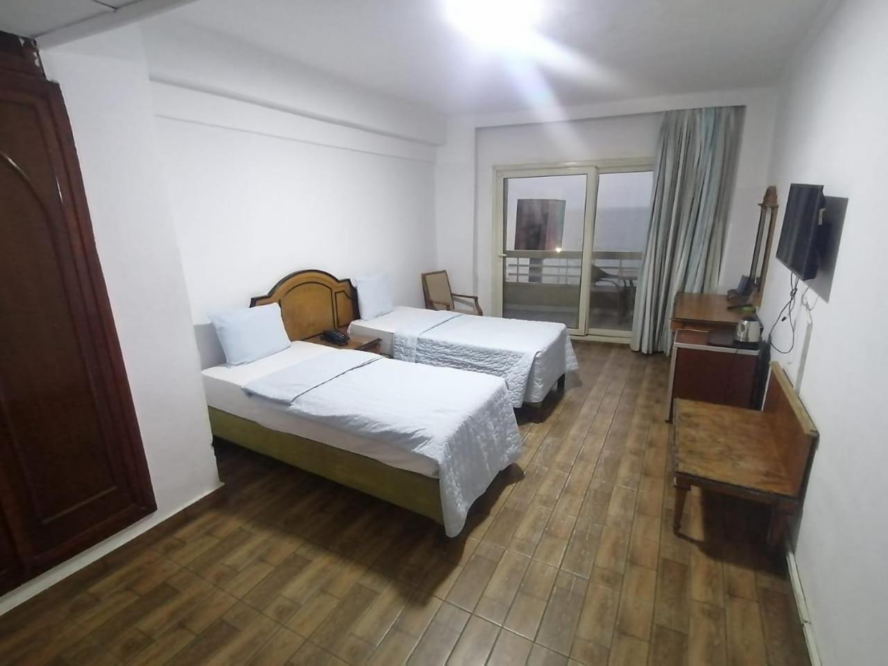Kaoud Sporting Hotel Alexandrië Buitenkant foto