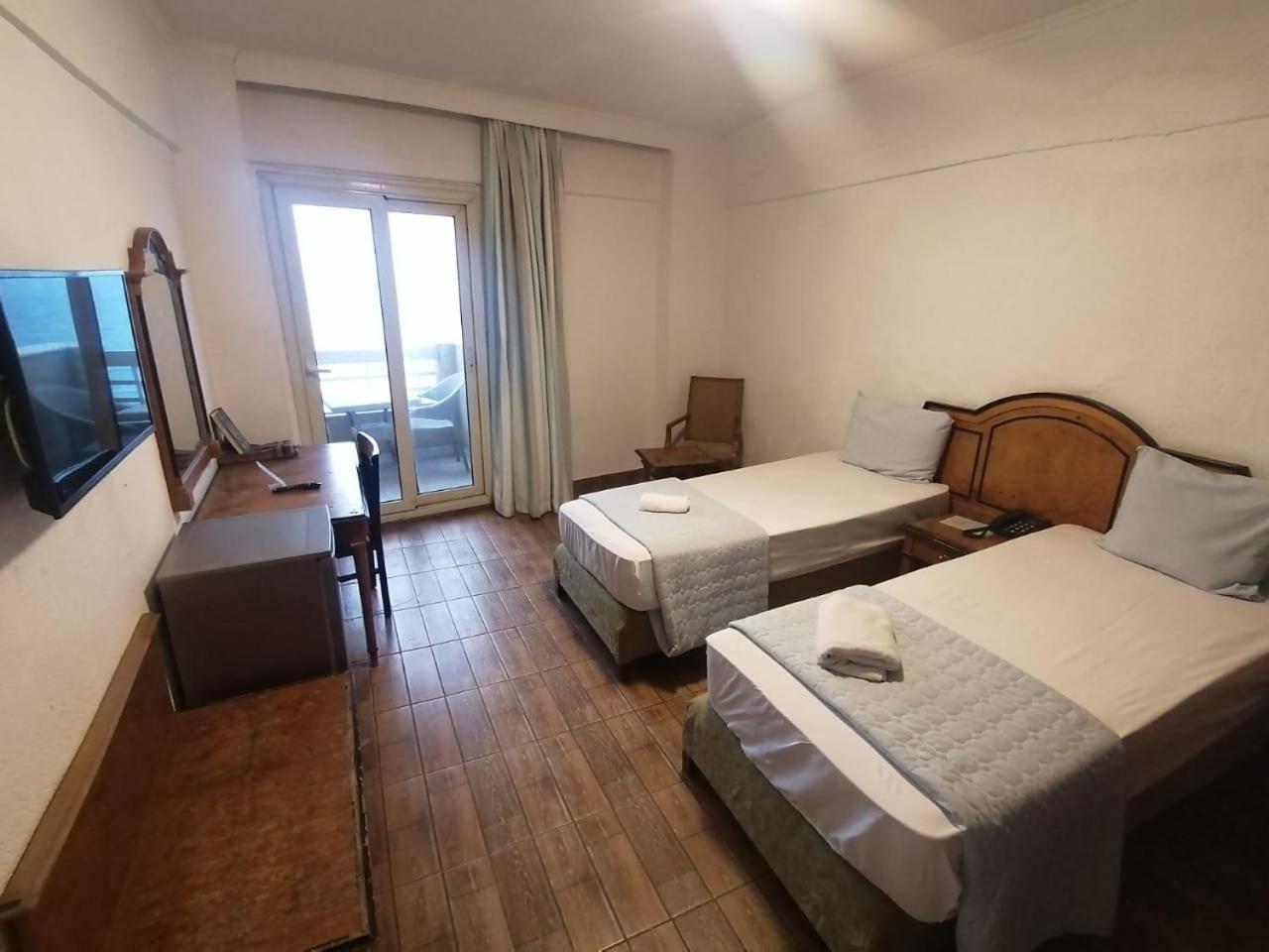 Kaoud Sporting Hotel Alexandrië Buitenkant foto