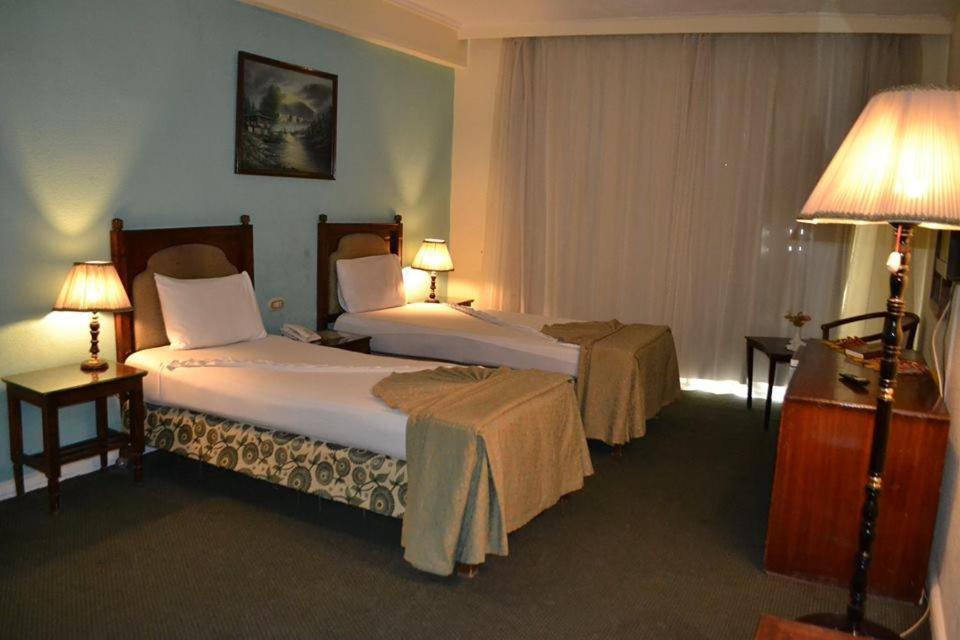 Kaoud Sporting Hotel Alexandrië Buitenkant foto